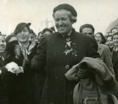 8 poemas de Gabriela Mistral