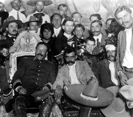 Agustín Víctor Casasola - Villa y Zapata